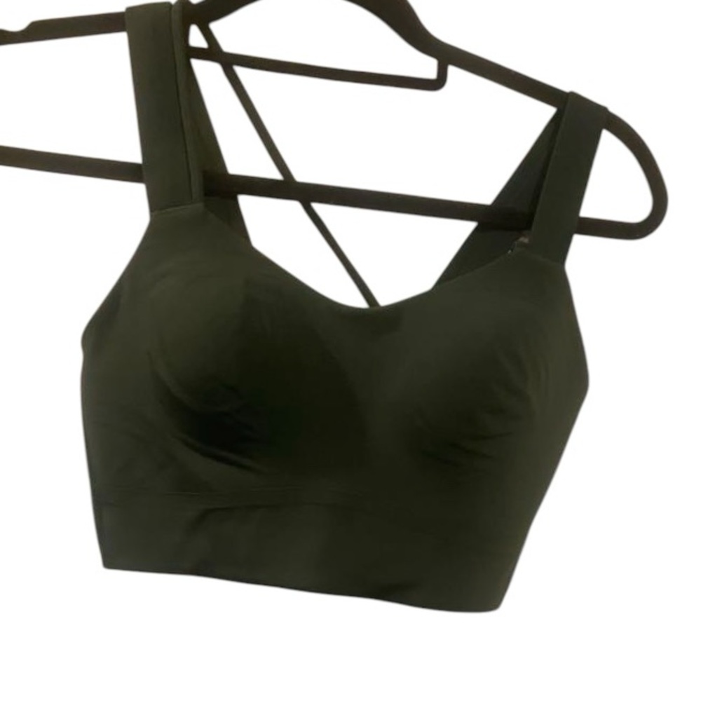 NWT Lululemon like a cloud longline bra Size 4 D/DD